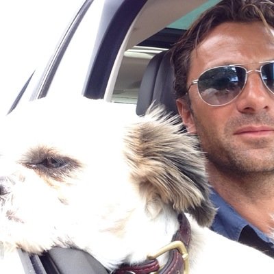 Business explorer. Father. Lover of nature. Devoted to leadership beyond personal winnings.