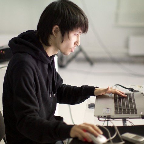 paregsas's profile picture. wine admirer, social enthusiast, proud dad