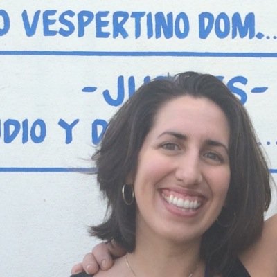 Tengo interés en las cosas que pertenecen a mi clase de Español AP.