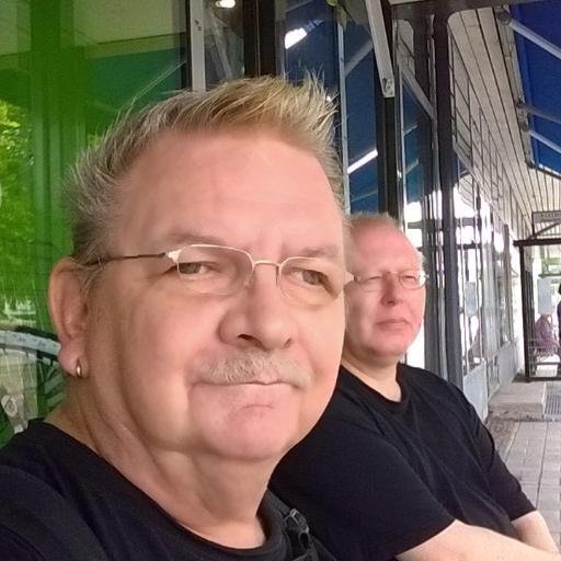 Chairman on the menthal rehabilitative organisation. Int politics voluntary worker Gay activist.Chair of worksop of menthal and drugs rehab. He/Him🏳️‍🌈🇫🇮🇪