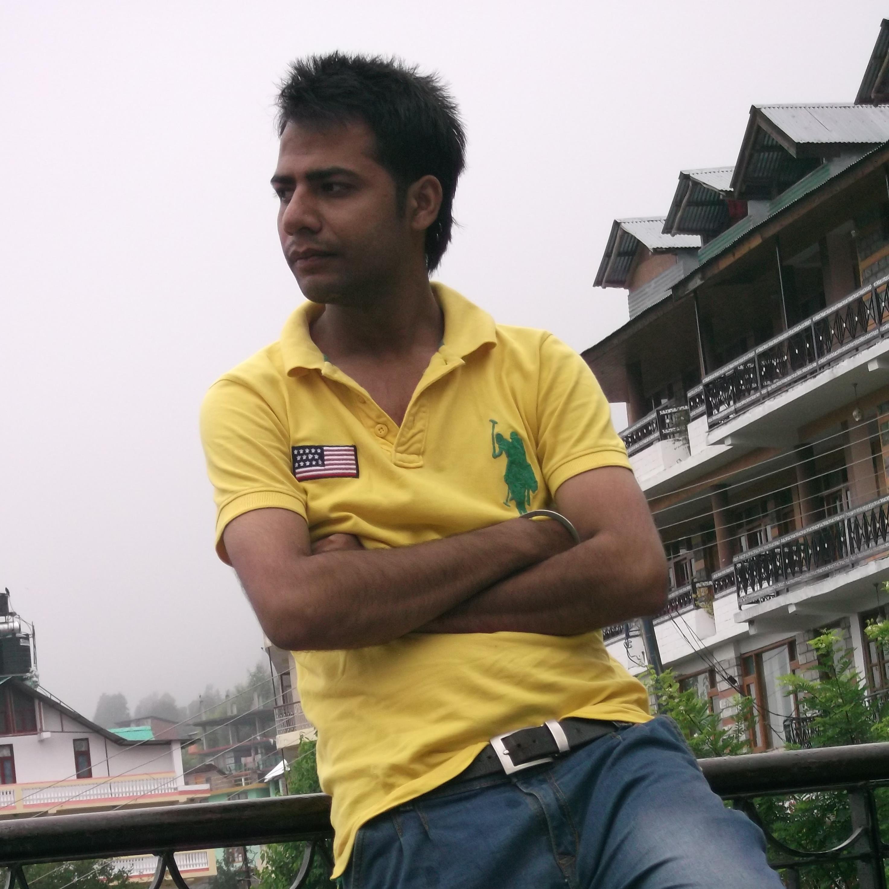 sidhu2524's profile picture. ਨਵੇਂ ਬੂਟ, 
ਗੇੜੀ ਰੂਟ,
ਕੰਮ ਸੂਤ,