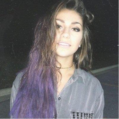 Hi stalker! I follow back | Unfollow = unfollow Back dm me and ill make retweets for you x | Instagram: JasmineAhmed1997