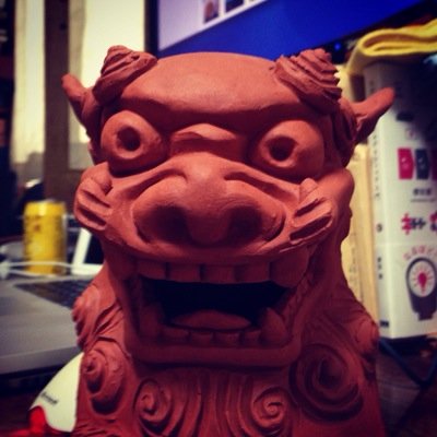 よろしくどうぞ 目指すは世界平和 物語が好き。できればハッピーなエンドを願いたく。