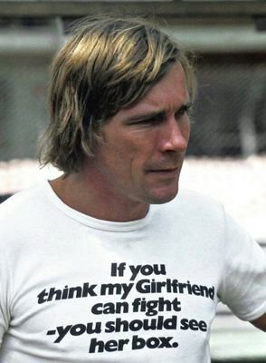 MrAlbertSamuel's profile picture. Hey! What are you doing?.. Move along sir.