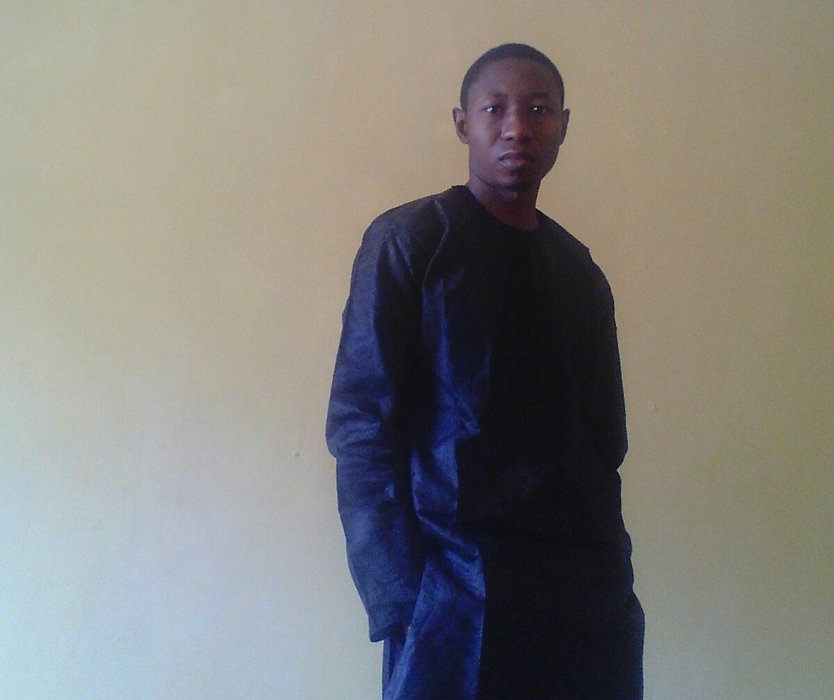 LEOShunom's profile picture. 