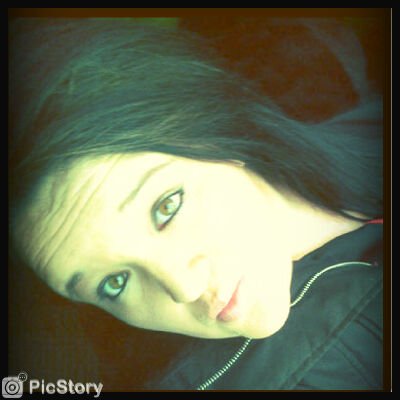 zella_30862's profile picture. ☆JE$U$ ł$ MУ $ΛVłФЯ☆