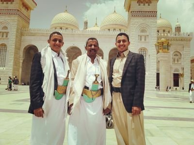 ahmedkhelidalga's profile picture. يعمل لدى الجمهورية اليمنية