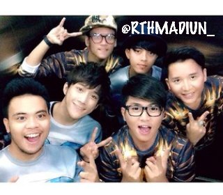 Always support @rafaell_16 & @SMASHindonesia | anniv : 040414 | Leader + Admin 1 : MinZha | Admin 2 : MinBarbie | Admin 3 : MinDol