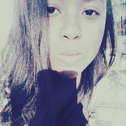 Não quero ser tudo pra ele, quero ser apenas quem ele não trocaria por nada
Umuarama *--*