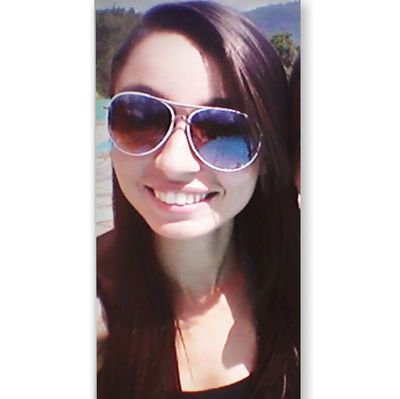 Uma jovem que é e vai ser muito mais usada nas mãos de Deus.