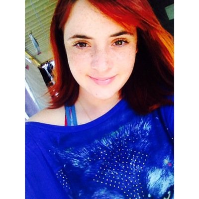 18 aninhos, ruiva, ariana, simpatica e serva do Deus vivo :)