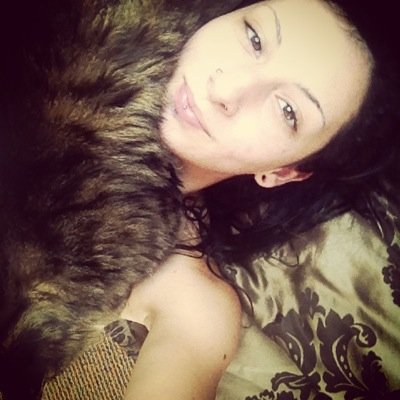 adria_andromeda's profile picture. yoga ~ meditation ~ books ~ cats ~ VHS tapes ~ painting ~ polaroid cameras ~ clean eating ~ adventurous living