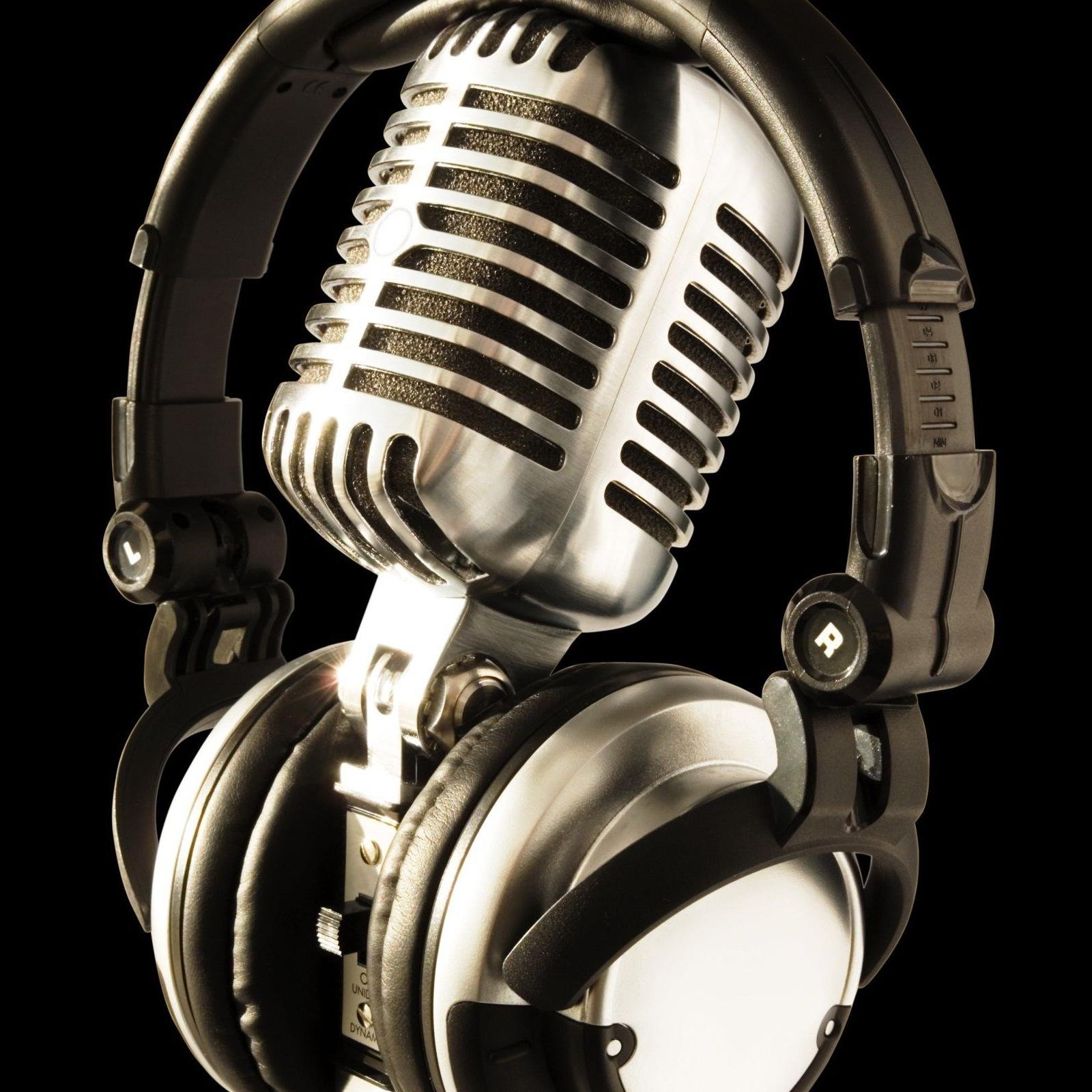 Live online radio show discussing positive & negatives of #GameDev & #IndieDev community. Hosted by @nascentgames & @BreeAea. Broadcast 1st Weds of each month.