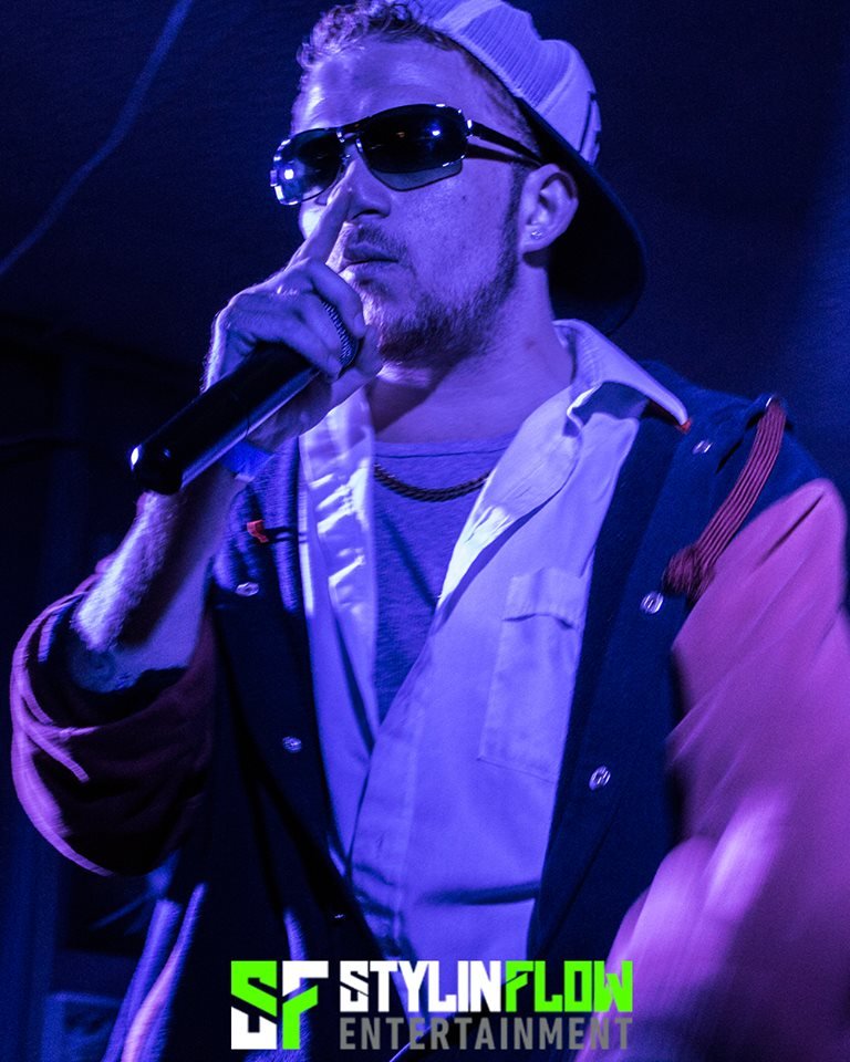 Im a local artist coming outta trenton ontario , Shouts to 613 Quinte west   TVR records ! You can check me out on youtube .  http://t.co/ouXltr8mLO