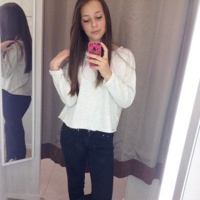 I love a lot of viners & youtubers. And there's this band 5sos that I like. | instagram: spelaaa135