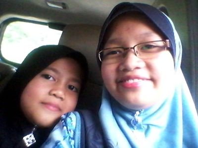 pleazee follow me...and i follow u