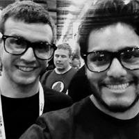 Two nerds comment on pop culture and technology as they see it. With the occasional celebrity interview.