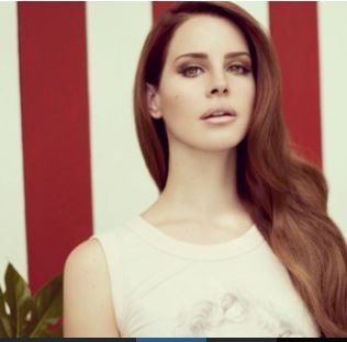 All the pretty stars shine for you, my love
Am I the girl that you dream of?
All those little times you said that I'm your girl