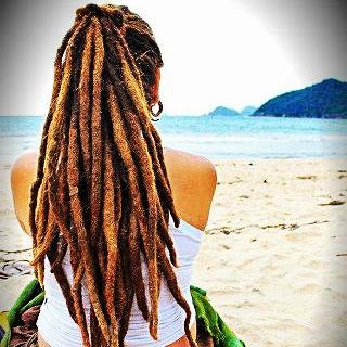 Paz, amor, liberdade, criatividade, arte, filosofia, música, conhecimento, revolução, pacifismo, isso é Positividade. ☼ ➡ Contato: @chatuvcs | ou por DM