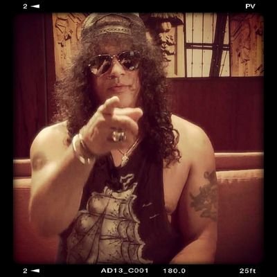 page to support Slash&Co since 8/3/2014 . Slash , Brent Fitz and Todd Kerns follow 🎸🎩
Instagram: slash_for_ever