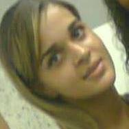 Amor, tenho uma coisa pra te contar
O que temos pra hoje é saudade
Mas qual de nós vai procurar um pretexto
Um motivo pra voltar

Foi ontem mas eu já sinto vont