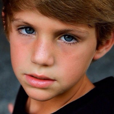 tommy, 11, jamie e isaac sono i miei papà e sono miei gn