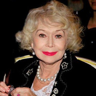 qtlopu232's profile picture. mother of 2, social mad, wine coach