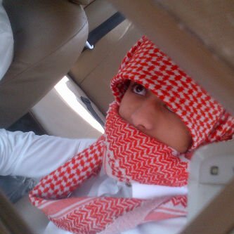 العمر 17 _ النكءَ مصخروكءَ PIN:28A82C56 بدون ازعاج ؤكزات جماعيه عَ طول# حذف# + فولو# على# حسابي# تويتر#