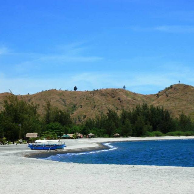 sandsandsun's profile picture. beachbum and wanderer