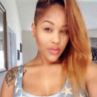 _YellaModelChik's profile picture. Instagram = @_YellaModelchikkk