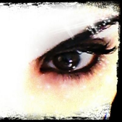 Tamy_Drummer's profile picture. Washed by the blood of Christ... Lavada por la sangre de Cristo.