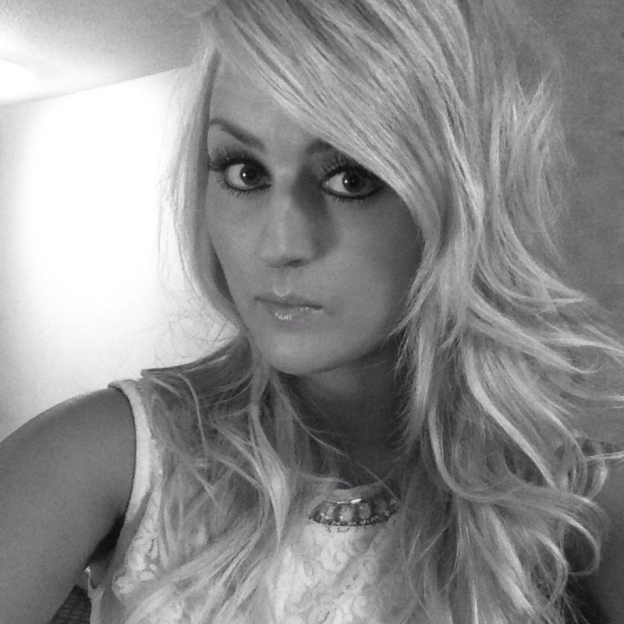 LucyDodson1989's profile picture. 