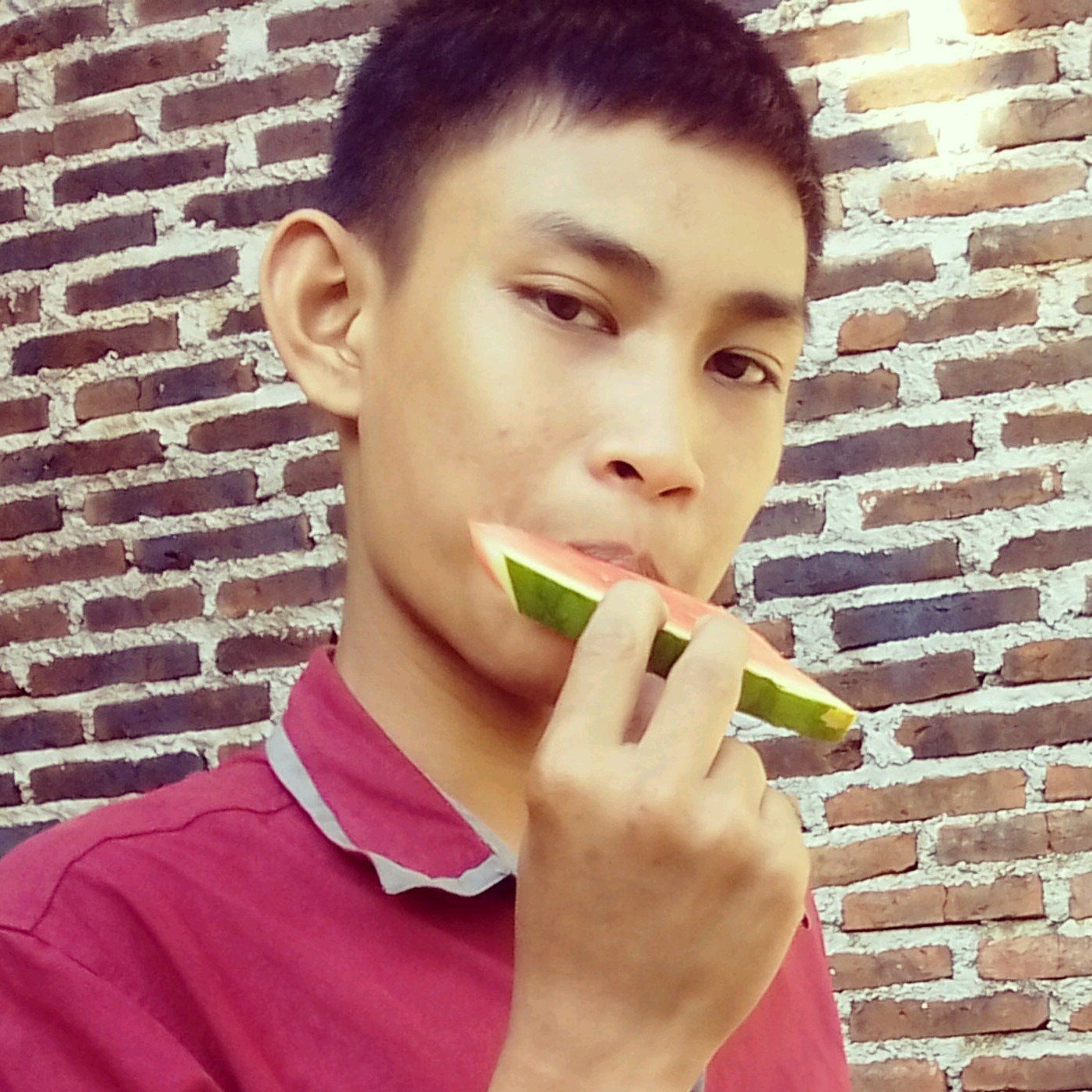PIN BBM : 7E6459C5      FB dan Instagram : Feryan Rachmat Wibowo. Follow ya. Nanti aku follback !!