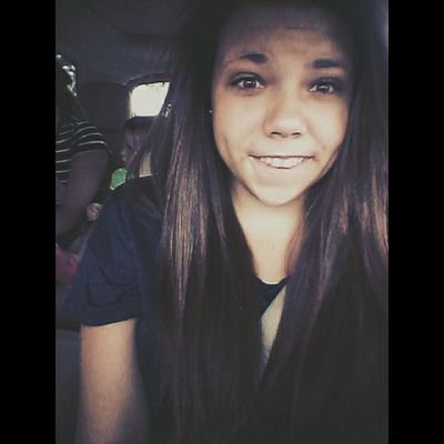 piggyback111's profile picture. follow me on ig _hhhhaleyy