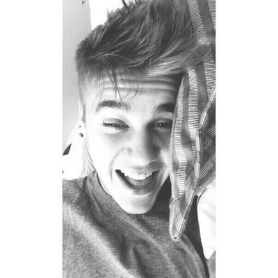 1.1
Belieber
snap: cahh_vitoriaa
Rock e doritos ♥