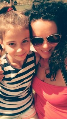 heidi_r76's profile picture. 