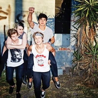 Niiallll_Horan's profile picture. ✩In love with this 4 crazy guys from England and the 1 from Ireland!!✩ ✧Directioner / 5SOS / Smiler✧