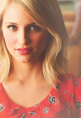 Juliette_MFROL's profile picture. Forense ~ Quiere averiguar el por qué de tantas muertes en MF ~ Esta profundamente enamorada de @DrakeL_MFRol #TeamRubios