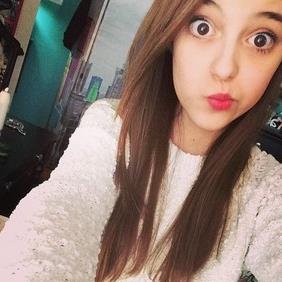 Hi Everyone i'm Kaeyln west I'm a Youtuber and I Post vids for My blog Huge  Starbucks Addict Check out my new vlog every weekends Monday - Friday !!!!