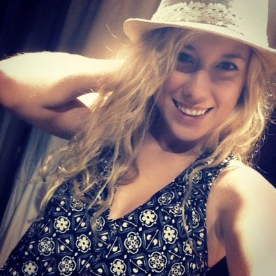 lkboyette's profile picture. She's a mess of gorgeous chaos, and you can see it in her eyes