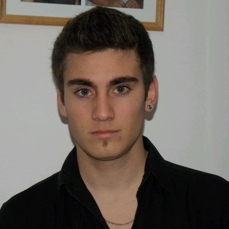 GodoyMaanu's profile picture. "La vida es Boca" Hincha de Boca | Estudiante de Organización de Eventos | Amante del fútbol | Vicioso del mate | Admirador del Borussia Dortmund :D