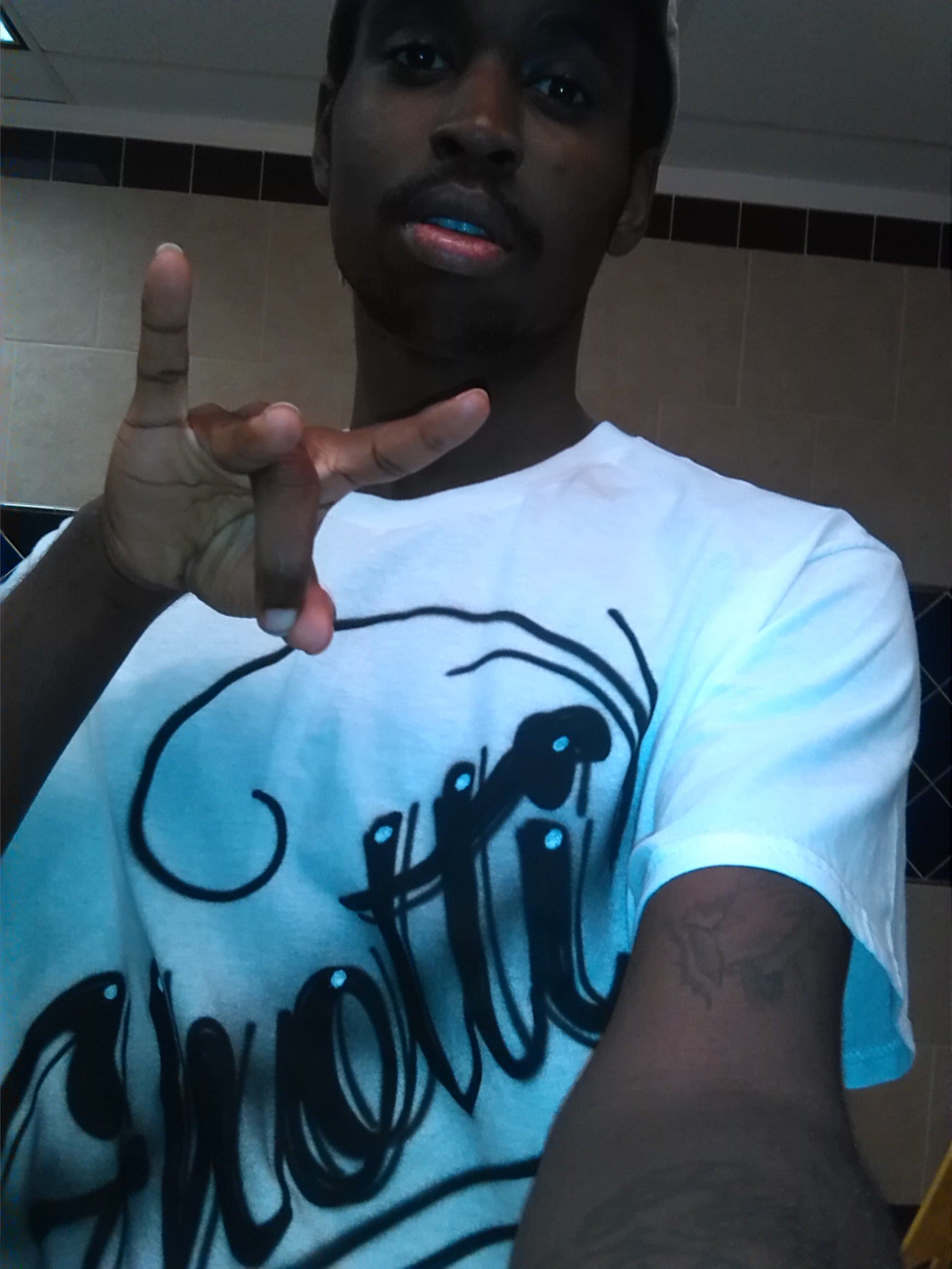 # Team.Shark #Team FreeNation Team.Ghottie SayGhottie Team.Follow Team Follow Bak