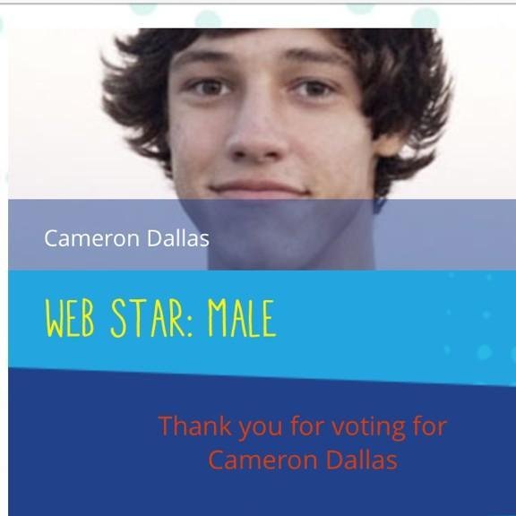 @camerondallas OMG..PLEASEEEEE FOLLOW ME