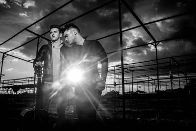 ÚNICA CUENTA OFICIAL Somos 2 apasionados del amor y de la música donde se expresa este sentimiento. Llegaremos a cada corazón y a cada rincónws del mundo.
