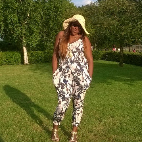 CallMeChantsxx's profile picture. 