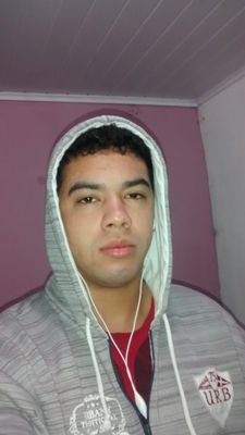 O carinha que mora logo ali