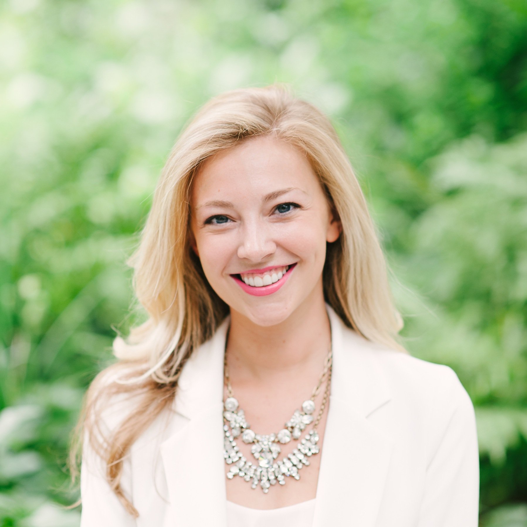 LindseyBrunk's profile picture. Wedding stylist and planner freshly replanted in Dallas from NYC. Married to the hunky @Q_Brunk.