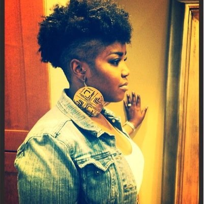 Video editor + Natural Hair + Locs enthusiast. Instagram @theonlycherelle