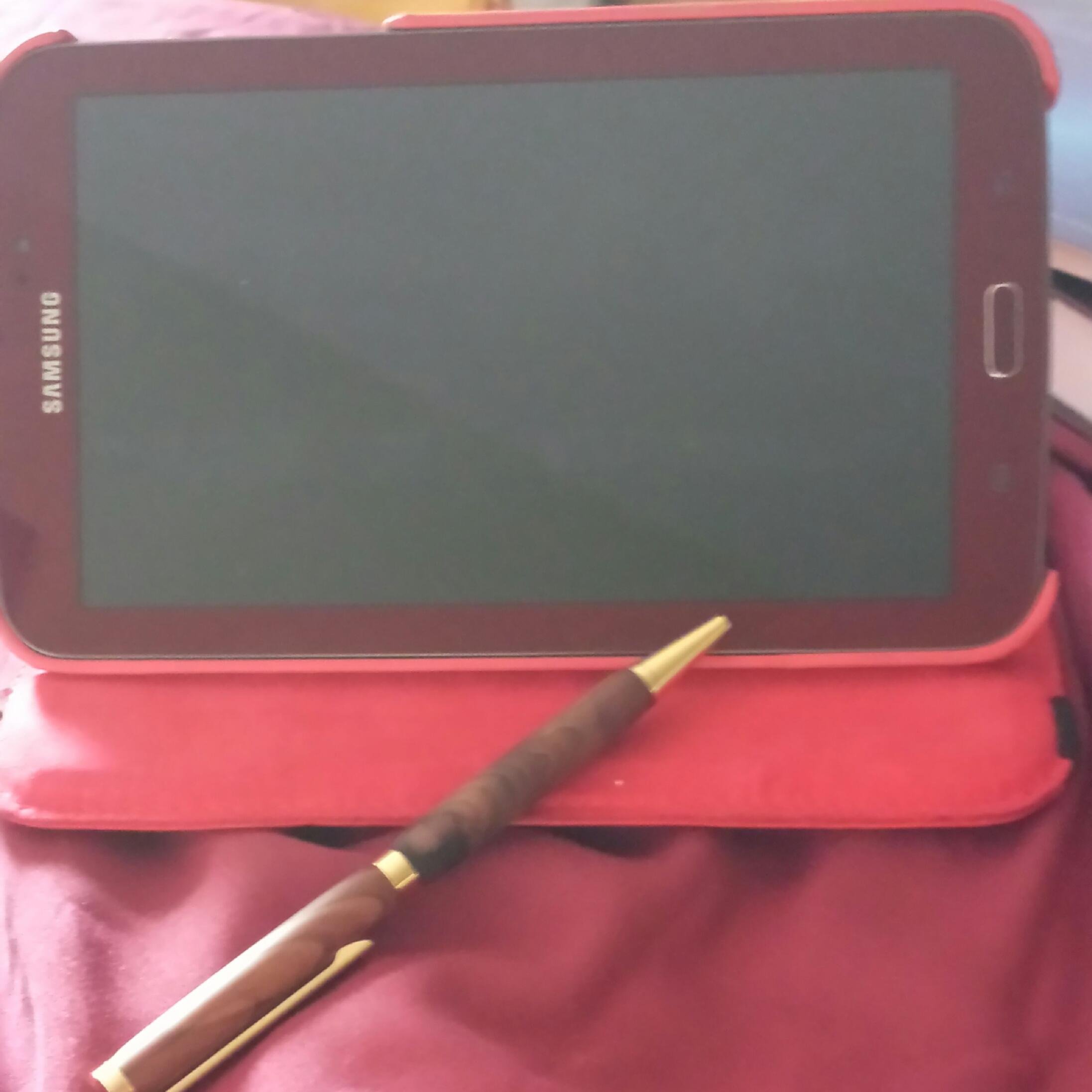 I'm a journalist based in Munster, with a strong interest in comedian interviews and human interest stories - I'm never without pen and paper :-)