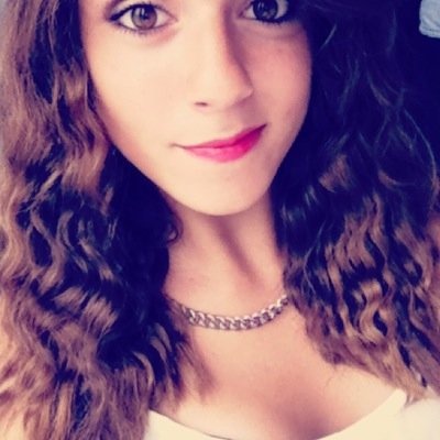 ••Follow me et je te FollowBack ! :3•• #TeamPortugal ♥    #TeamBlackM ♥ ☺